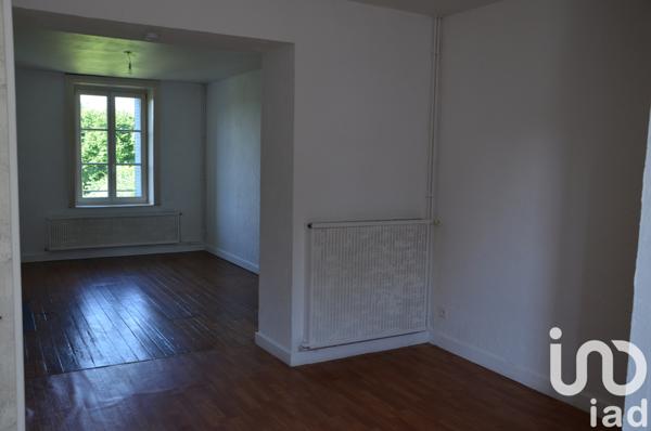 Immeuble à vendre 200 m² Sedan