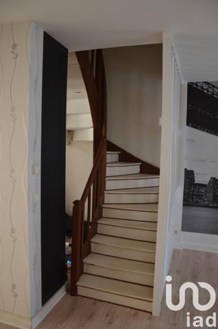 Immeuble à vendre 200 m² Sedan