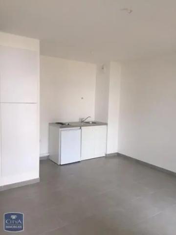 Appartement à louer 1 pièce 31.87m² Meyzieu (69330)