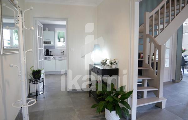 Charmante villa de 189 m2 avec piscine à Saint-Nazaire-en-Royans, proche Romans-sur-Isere et Saint-Marcellin