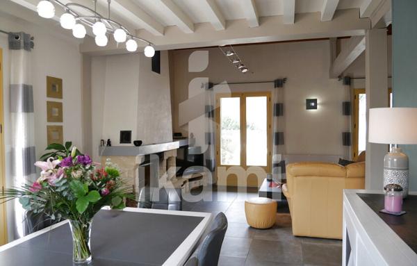 Charmante villa de 189 m2 avec piscine à Saint-Nazaire-en-Royans, proche Romans-sur-Isere et Saint-Marcellin