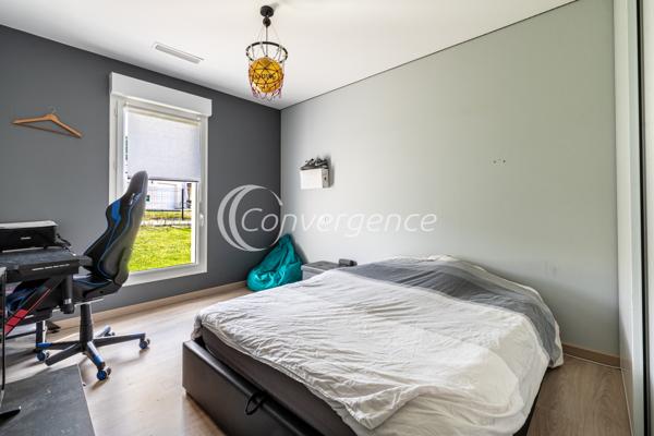 Maison
                                                                                                                                                                                                                                                                                                                        5 pièce(s)                                                                                                                                                                                                          4 chambre(s)                                                                                                                                                                                                          146  m²
