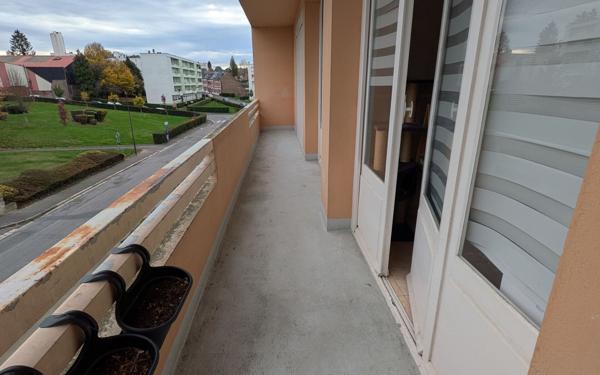 Appartement à vendre    3 pièces • 66 m2 Saint-Quentin
