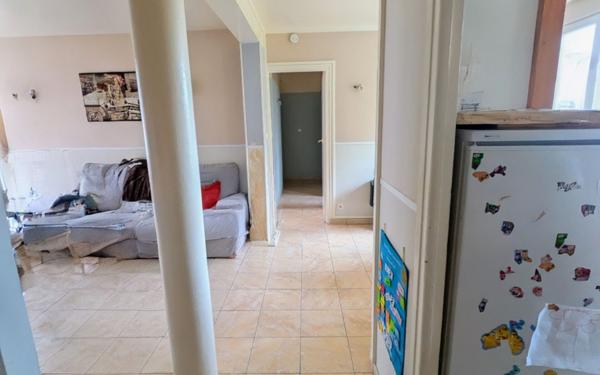 Appartement à vendre    3 pièces • 66 m2 Saint-Quentin