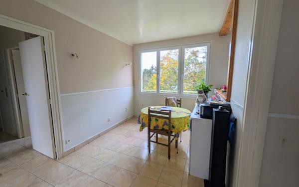 Appartement à vendre    3 pièces • 66 m2 Saint-Quentin