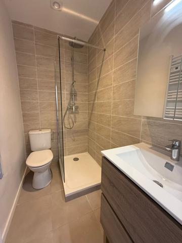 Appartement Les Milles 43pièce(s) 48m2, 1er étage, centre ville, atypique