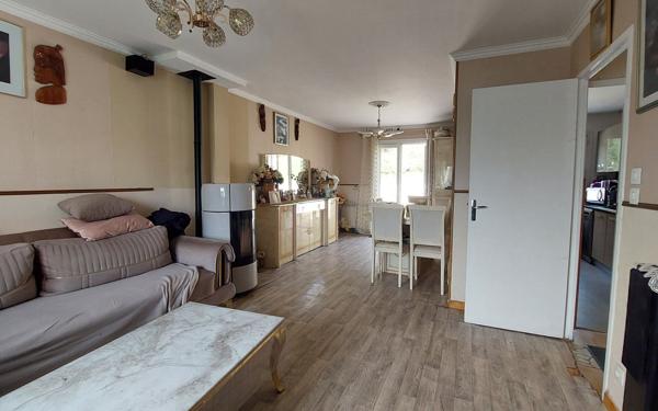 Maison à vendre    6 pièces • 111,43 m2 Normanville