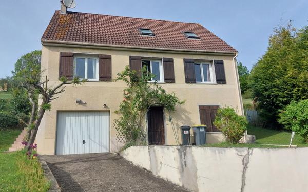 Maison à vendre    6 pièces • 111,43 m2 Normanville