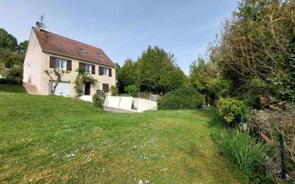 Maison à vendre    6 pièces • 111,43 m2 Normanville