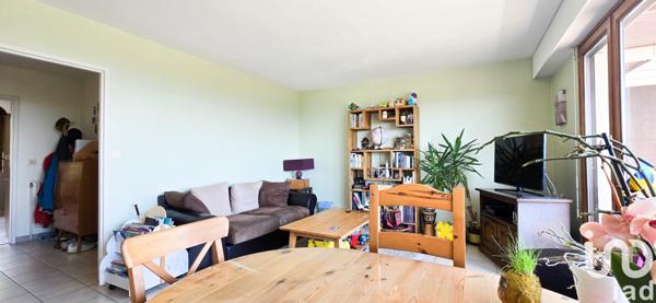 Appartement à vendre 3 pièces 73 m² Sergy