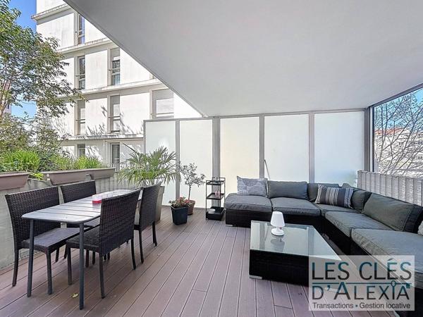 Lyon 8e – Grand T2 lumineux – 47m² / Terrasse