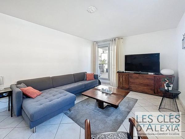 Lyon 8e – Grand T2 lumineux – 47m² / Terrasse