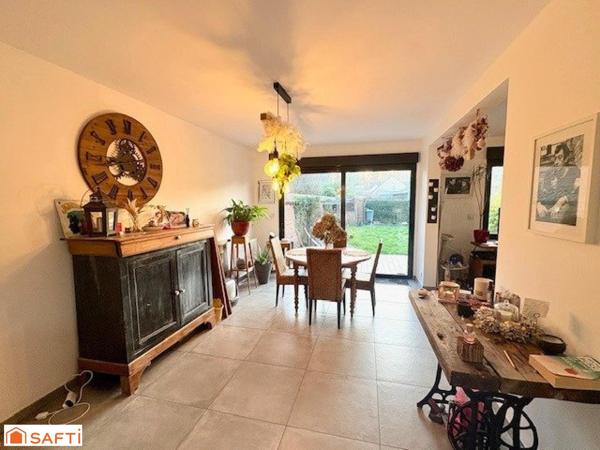 À vendre – Maison semi individuelle Aulnoy Lez Valenciennes- 3 chambres garage et sous sol complet