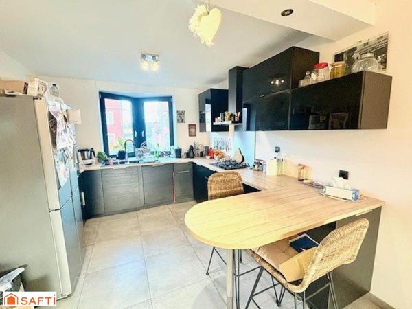 À vendre – Maison semi individuelle Aulnoy Lez Valenciennes- 3 chambres garage et sous sol complet