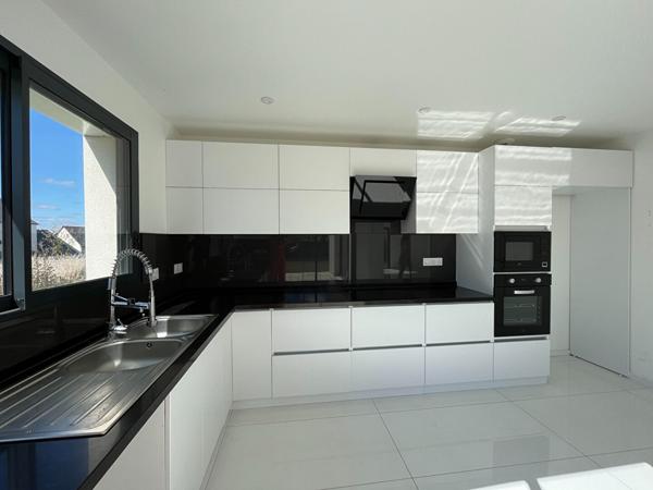 Maison Montreuil Juigne