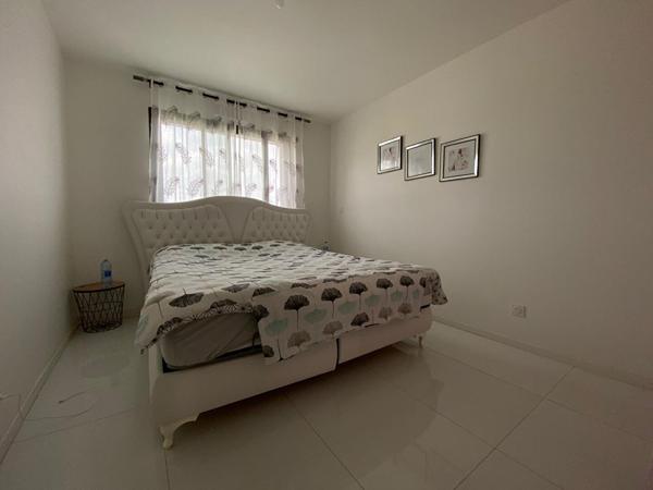 Maison Montreuil Juigne