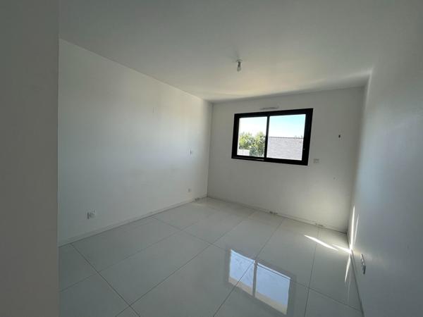 Maison Montreuil Juigne