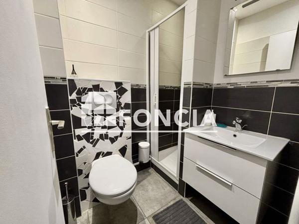 À vendre Studio 30 m² - Saint-étienne 42000