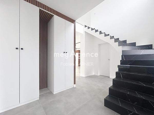 Maison à MURS-ERIGNE, 49610 - 6 pièces 142m²