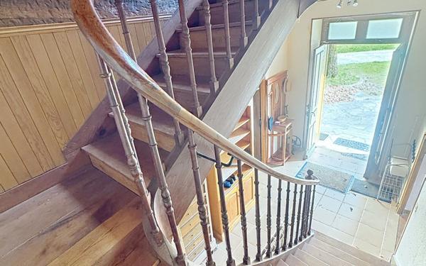 Maison à vendre    6 pièces •  Jurançon