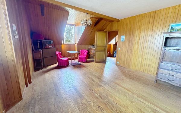 Maison à vendre    6 pièces •  Jurançon