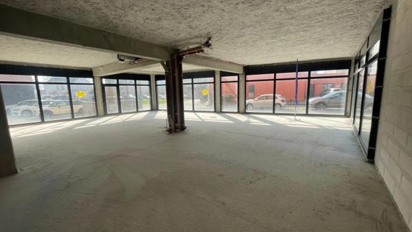 Local de 170 m² LOUDEAC (22)