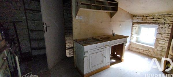 Maison à vendre 3 pièces 77 m² Saint-Mandé-sur-Brédoire