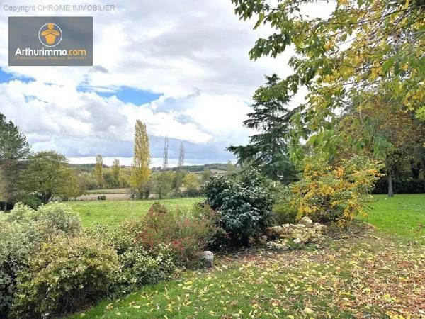Vente                                                      Maison
                        
                     5 pièces                      102 m2                     à Gontaud-de-Nogaret