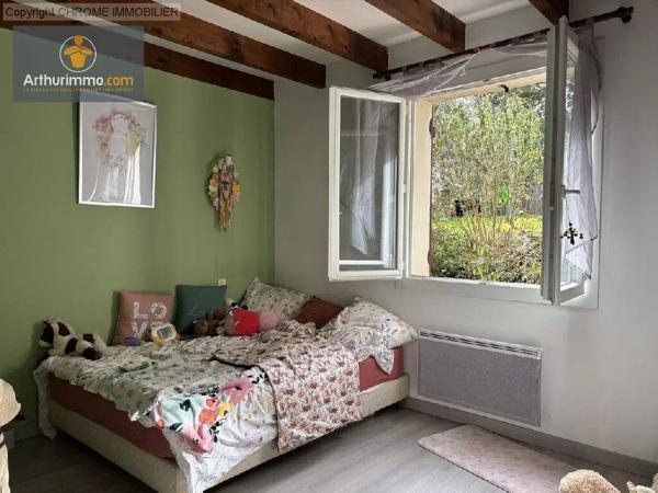 Vente                                                      Maison
                        
                     5 pièces                      102 m2                     à Gontaud-de-Nogaret