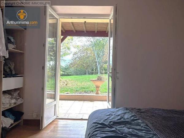 Vente                                                      Maison
                        
                     5 pièces                      102 m2                     à Gontaud-de-Nogaret