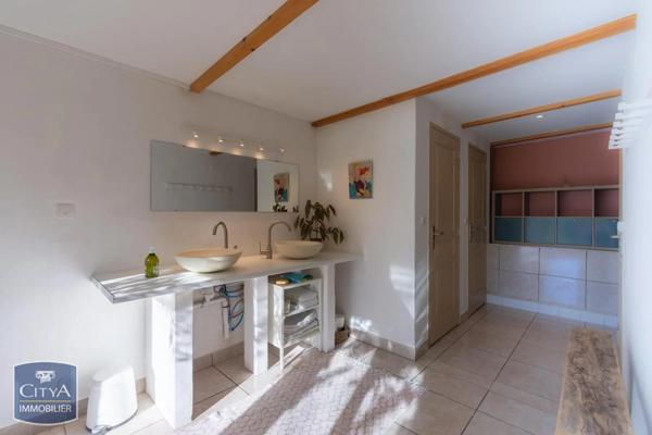 Maison à vendre 12 pièces 421m²