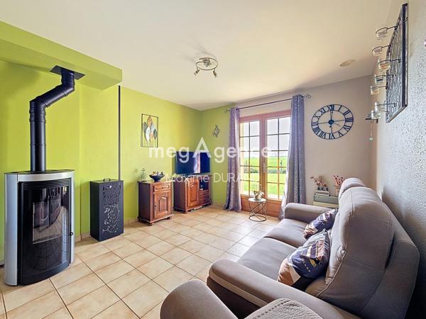 Maison à Montrevault-sur-Èvre, 49110 - 6 pièces 114m²