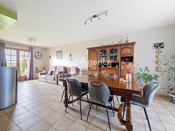 Maison à Montrevault-sur-Èvre, 49110 - 6 pièces 114m²