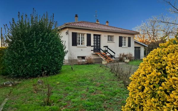 Maison à vendre    3 pièces •  Castelsarrasin