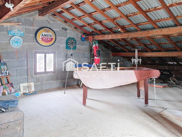Au coeur du village, un potentiel rare vous attend!!