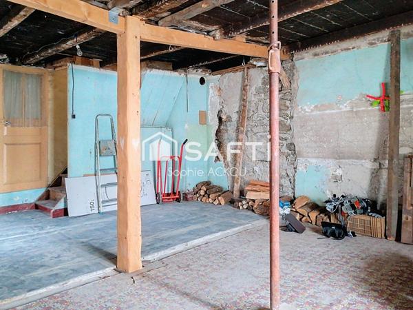 Au coeur du village, un potentiel rare vous attend!!