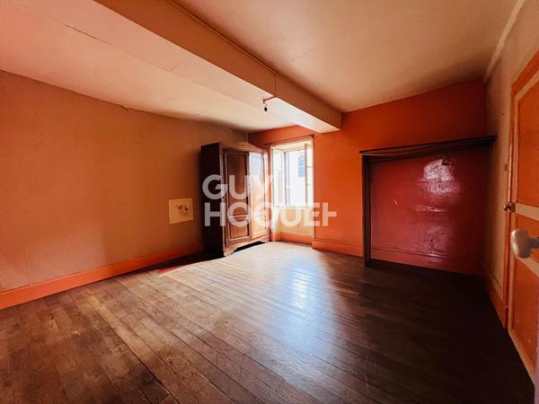 Charmante Maison de village à Vendre à Charbonnat - Une Opportunité à Ne Pas Manquer !