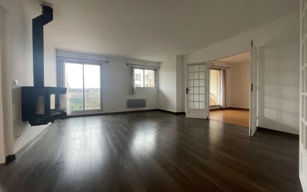 Appartement à louer    2 pièces • 85,35 m2 Le Perreux-sur-Marne