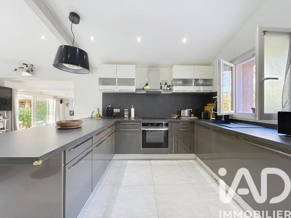 Maison à vendre 7 pièces 185 m² Fayence