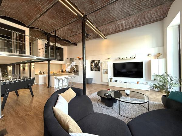 Loft 4 pièce(s) 3 chambre(s) 133 m²