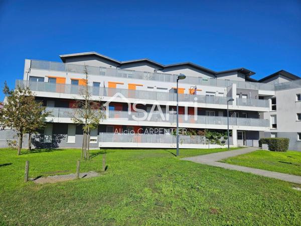 Appartement vendu loué avec ascenseur et une place de parking privative sécurisée