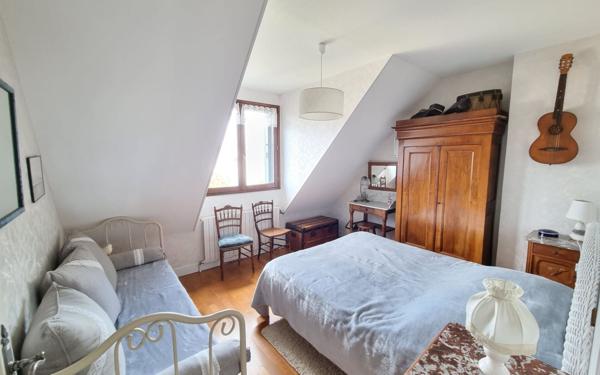 Maison à vendre    8 pièces • 221 m2 Trilport