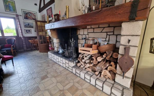 Maison à vendre    8 pièces • 221 m2 Trilport