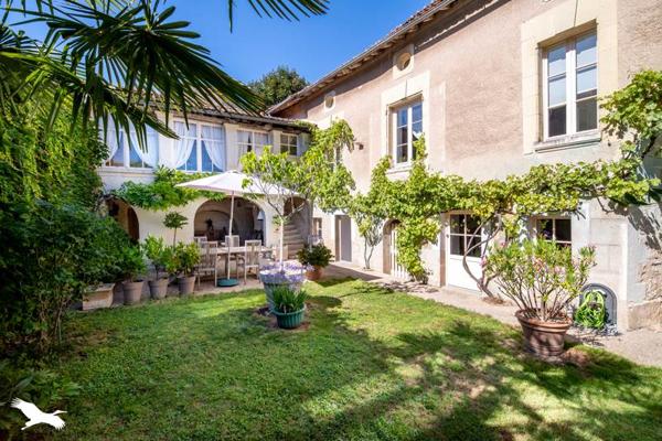 Maison à vendre 358 050 € Loudun 10 p 264 m² DPE C