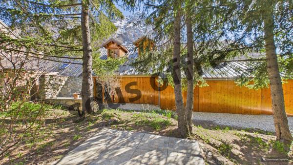 Maison à vendre 5 pièces  (05)