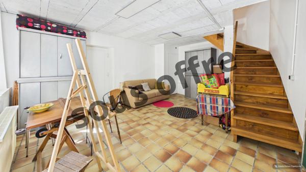 Maison à vendre 5 pièces  (05)