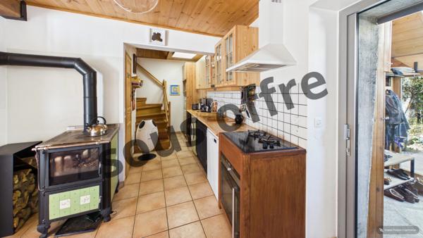 Maison à vendre 5 pièces  (05)