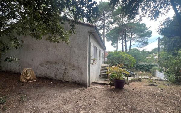 Maison à vendre    3 pièces •  Meschers-sur-Gironde