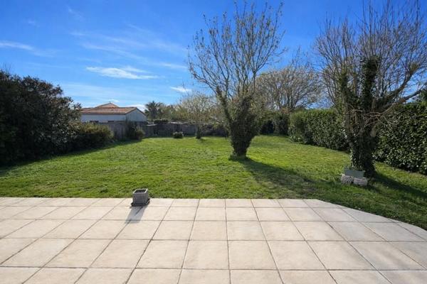 Maison à vendre |  Saint-Vivien |  3 pièces | 90 m²