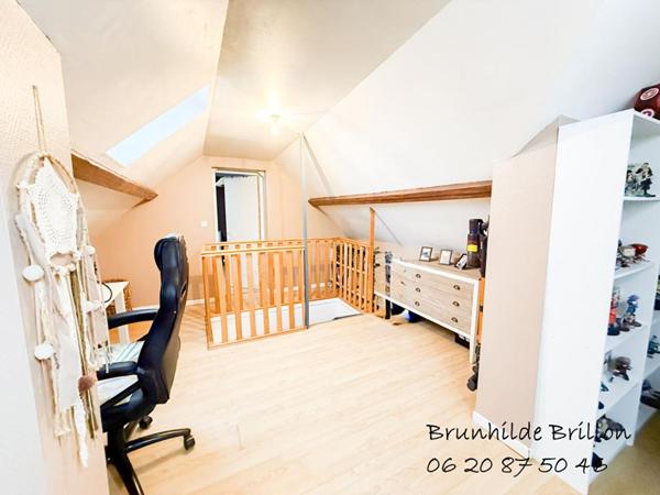 Liévin, appartement  duplex , 1 chambre, stationnement